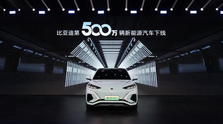 全球首家！比亞迪達(dá)成第500萬(wàn)輛新能源汽車(chē)下線(xiàn)